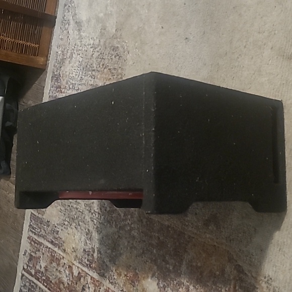 Dual 10 inch subwoofer speaker - Picture 2 of 5